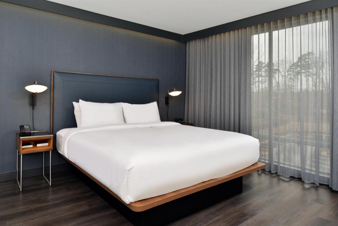 Courtyard By Marriott Raleigh Cary Crossroads Hotell Eksteriør bilde
