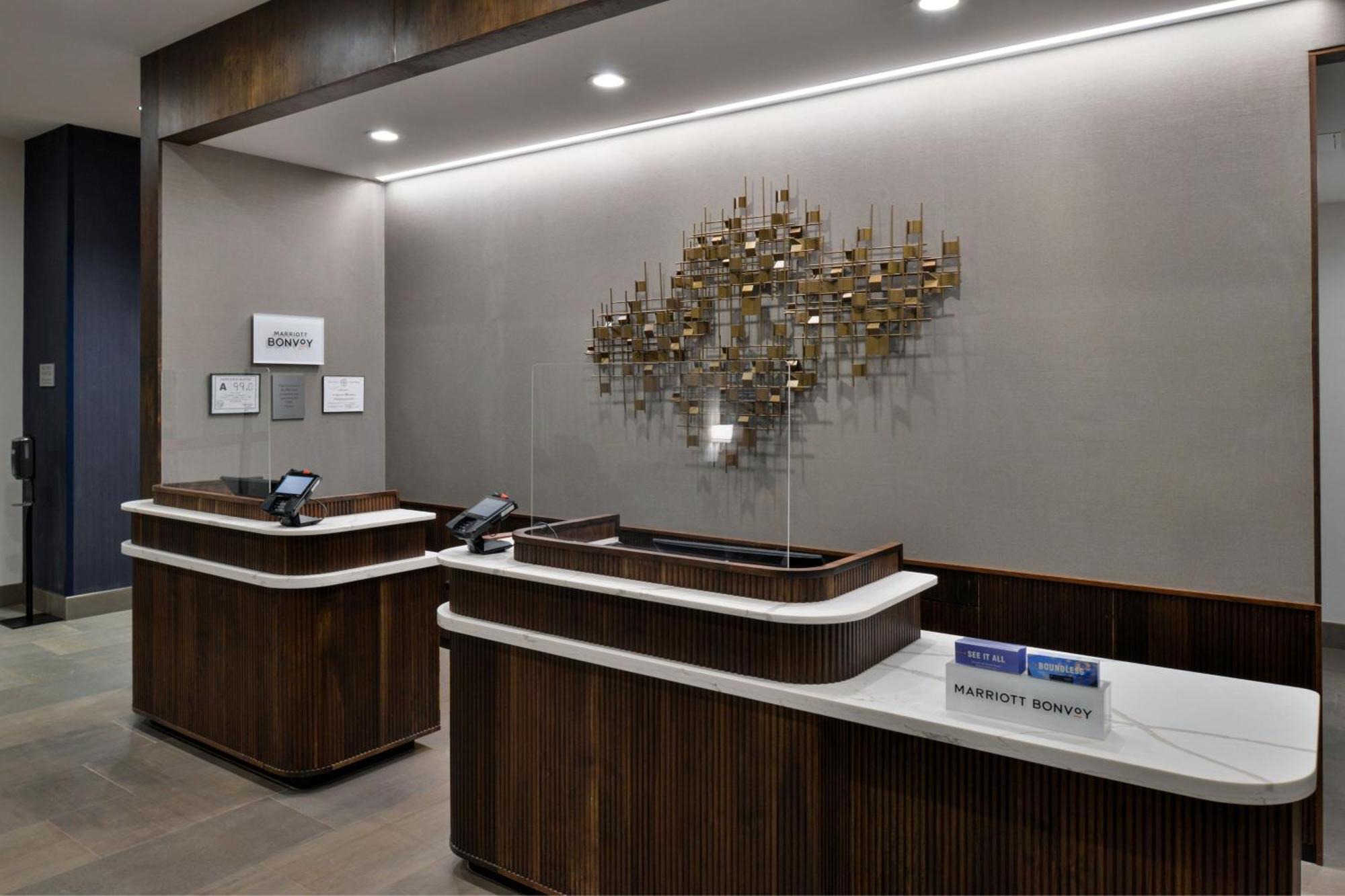 Courtyard By Marriott Raleigh Cary Crossroads Hotell Eksteriør bilde