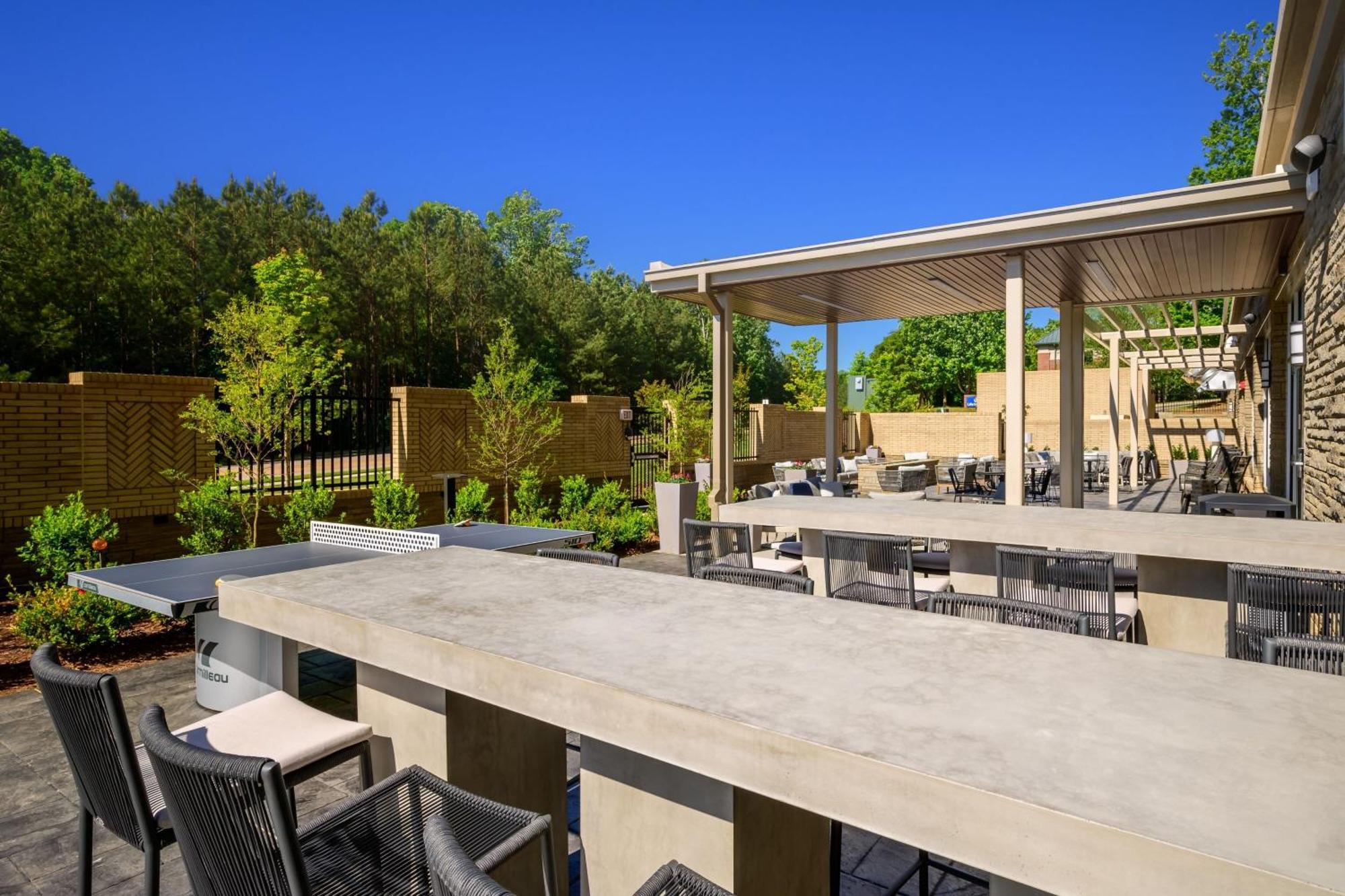Courtyard By Marriott Raleigh Cary Crossroads Hotell Eksteriør bilde